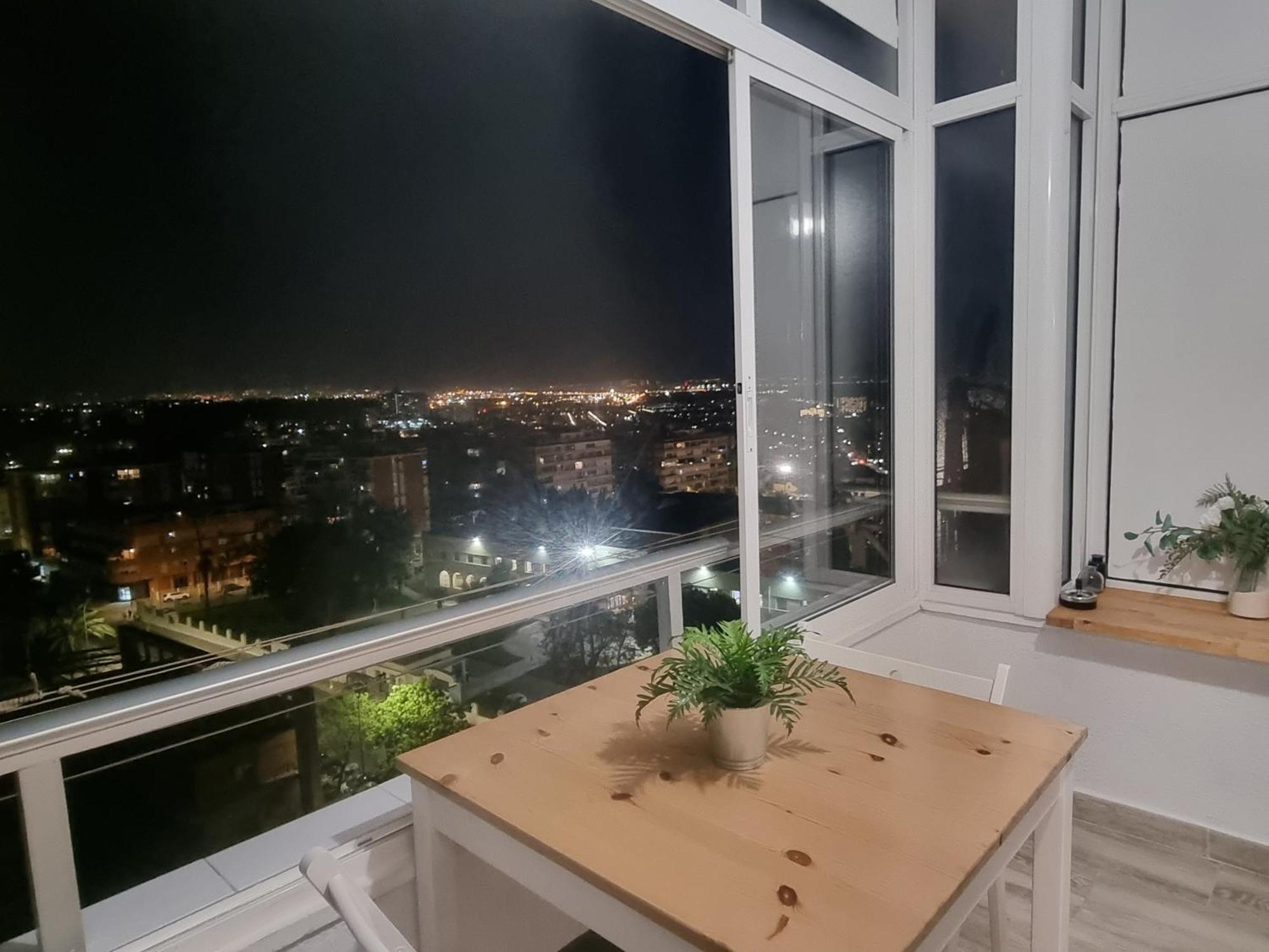 Bonito Estudio Con Vistas, Centro Torremolinos Dış mekan fotoğraf